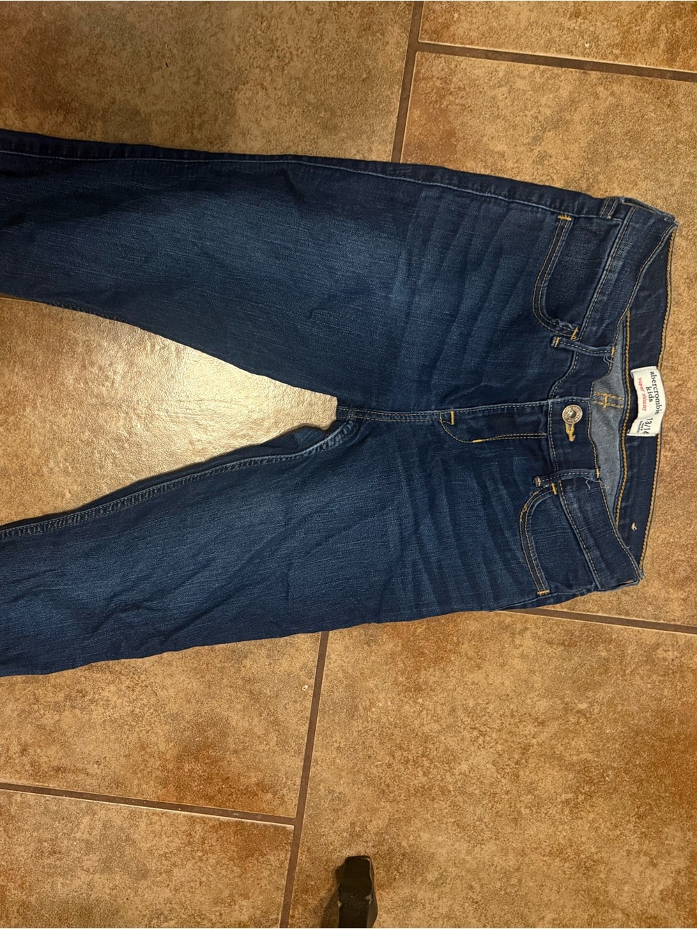 🩷Abercrombie and Fitch kids skinny jeans size 1314 Dark Blue Skinny Jeans
